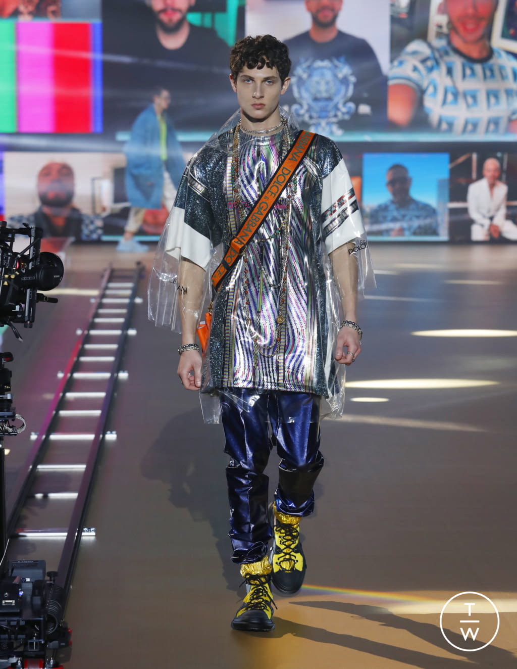 Fashion Week Milan Fall/Winter 2021 look 63 from the Dolce & Gabbana collection menswear