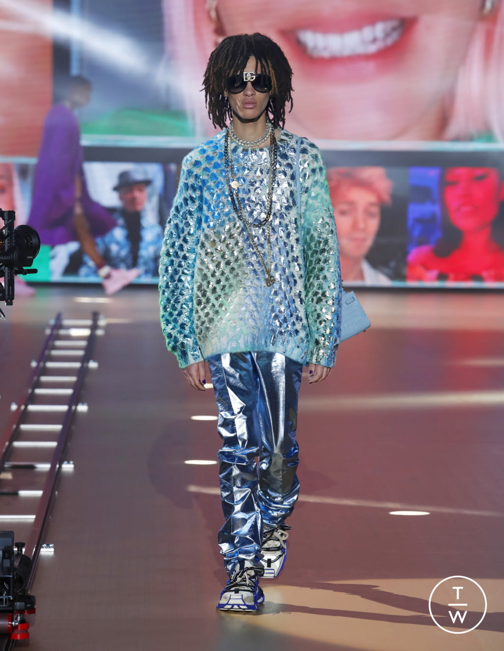 Fashion Week Milan Fall/Winter 2021 look 71 from the Dolce & Gabbana collection 男装
