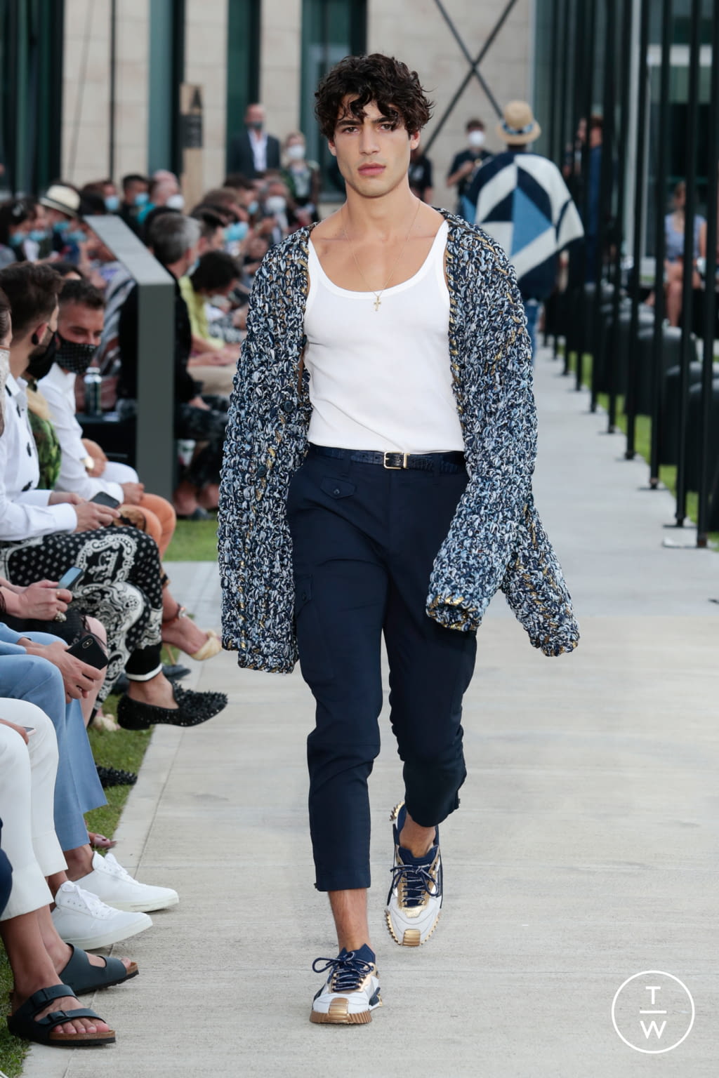 Fashion Week Milan Spring/Summer 2021 look 62 de la collection Dolce & Gabbana menswear