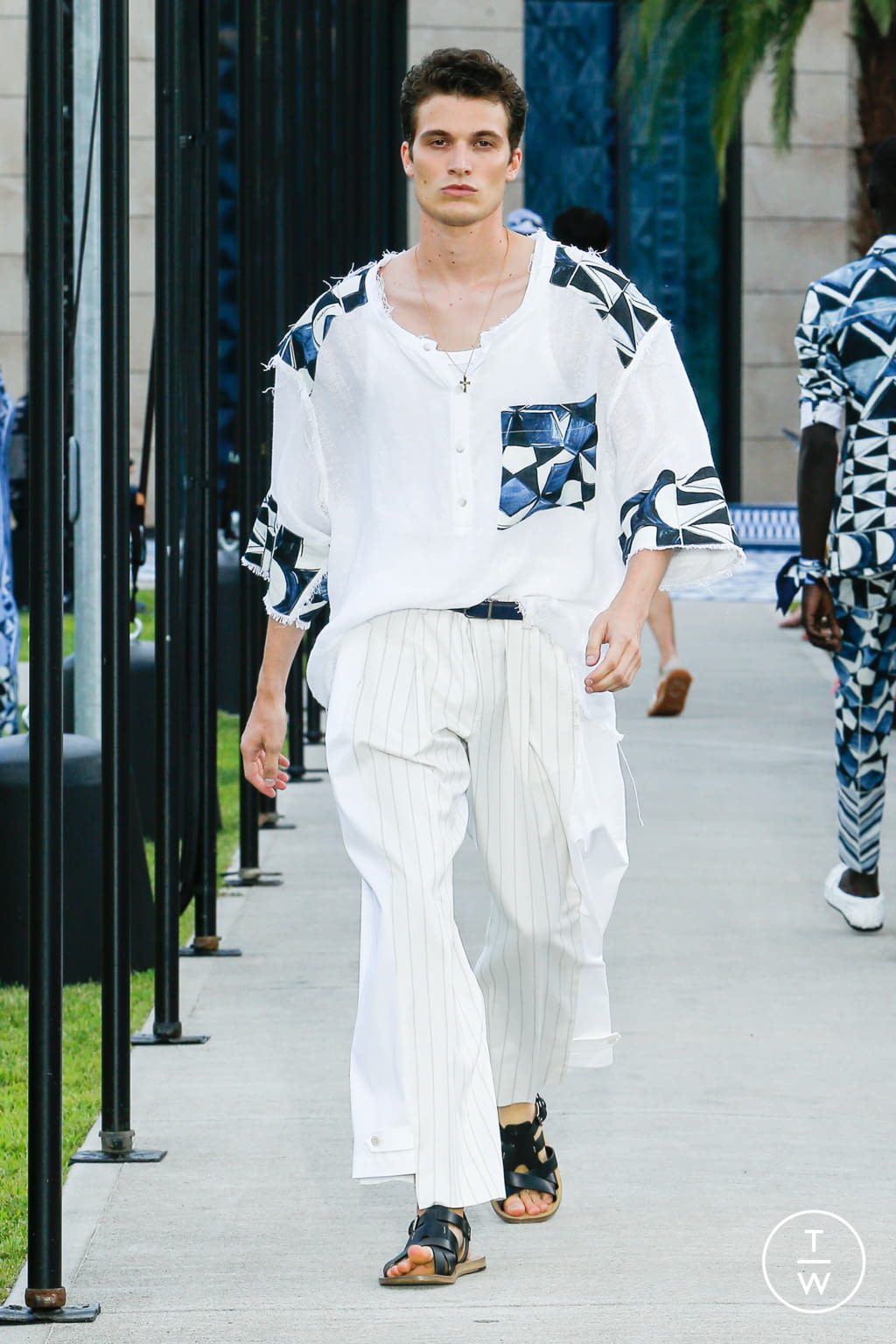 Fashion Week Milan Spring/Summer 2021 look 86 from the Dolce & Gabbana collection 男装