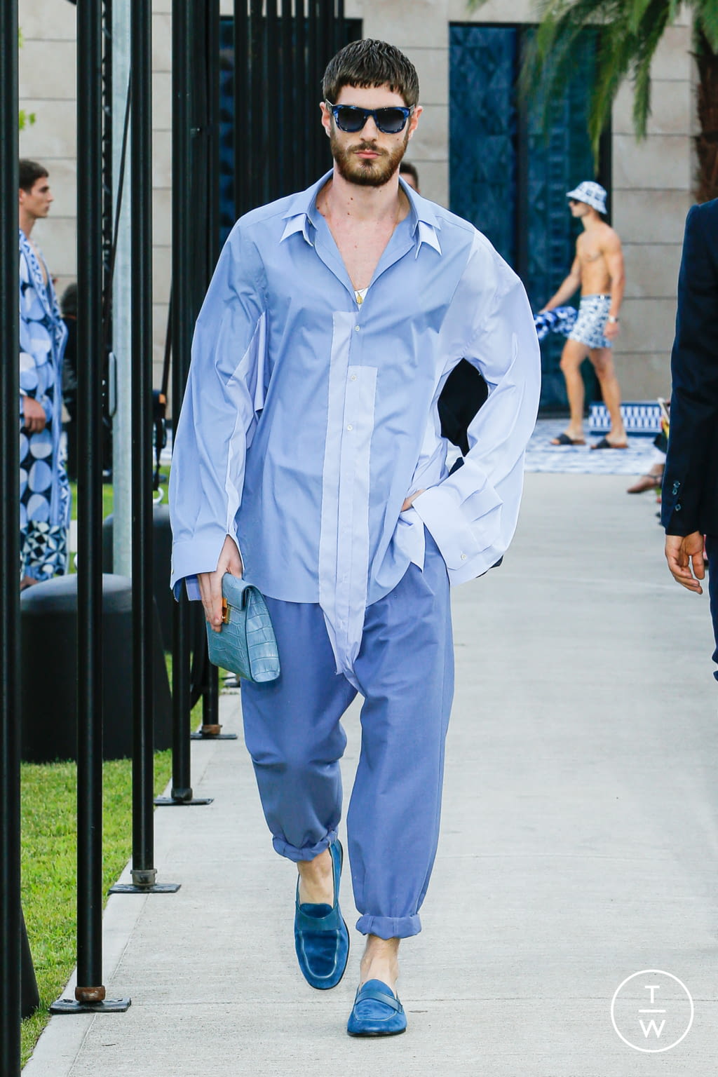 Fashion Week Milan Spring/Summer 2021 look 89 from the Dolce & Gabbana collection menswear