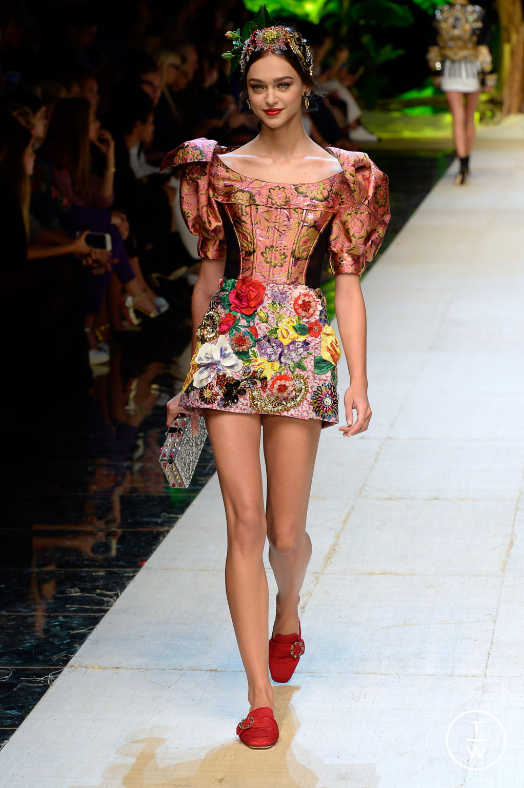 Fashion Week Milan Spring/Summer 2017 look 21 de la collection Dolce & Gabbana womenswear