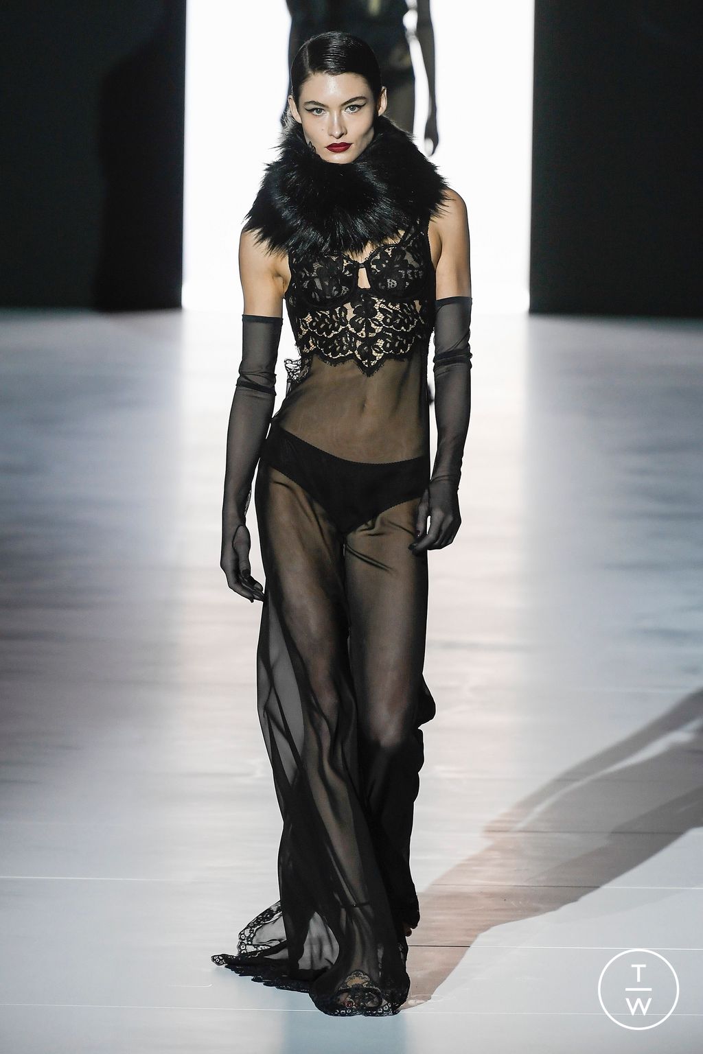 Fashion Week Milan Fall/Winter 2023 look 1 from the Dolce & Gabbana collection womenswear