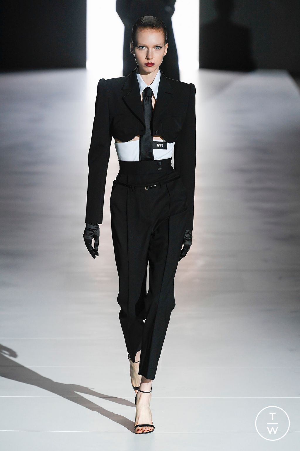 Fashion Week Milan Fall/Winter 2023 look 12 de la collection Dolce & Gabbana womenswear