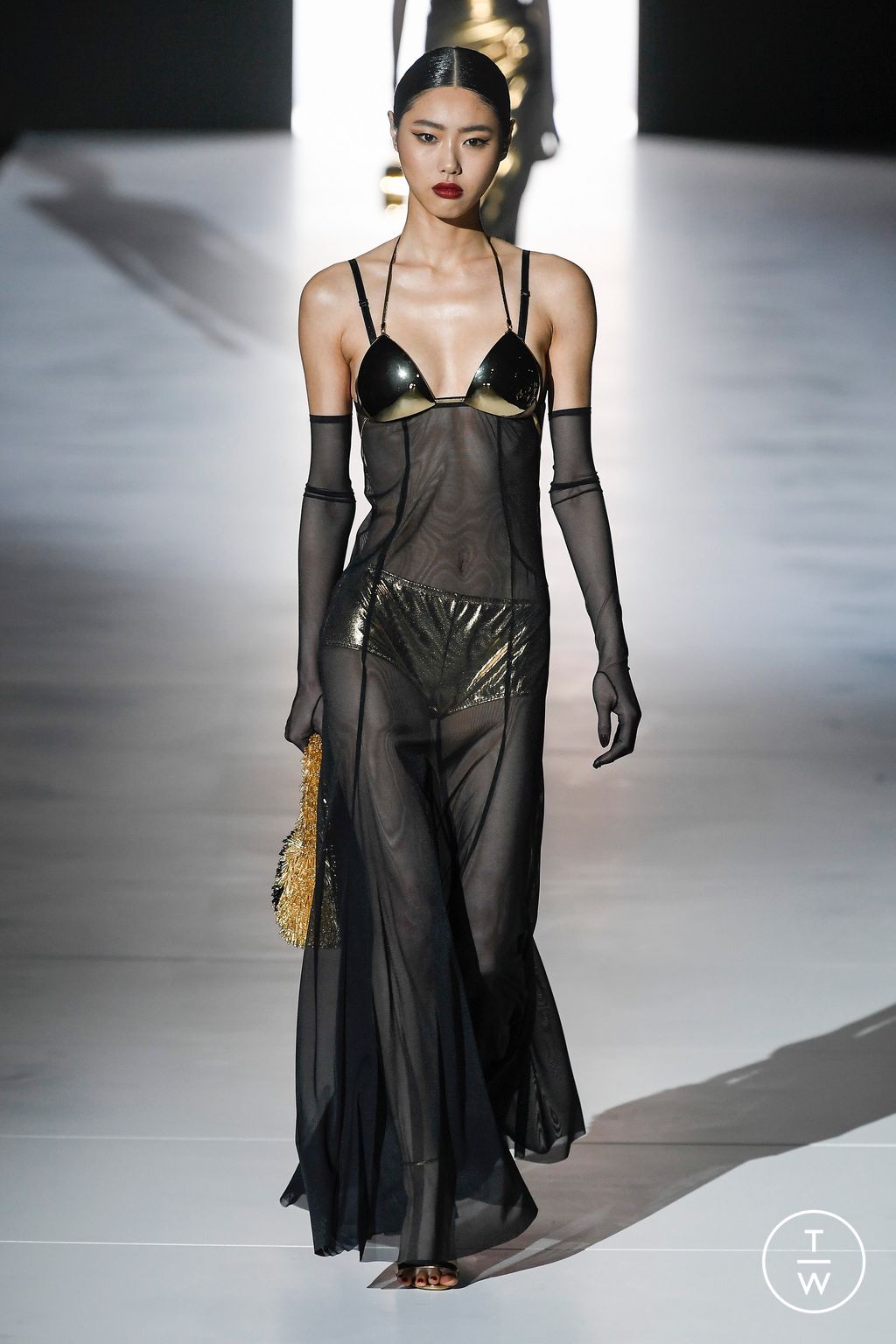 Fashion Week Milan Fall/Winter 2023 look 17 from the Dolce & Gabbana collection womenswear