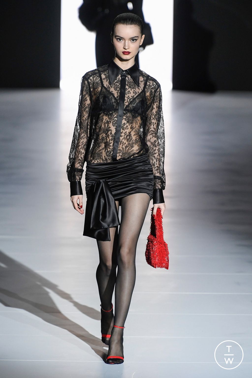 Fashion Week Milan Fall/Winter 2023 look 28 from the Dolce & Gabbana collection 女装