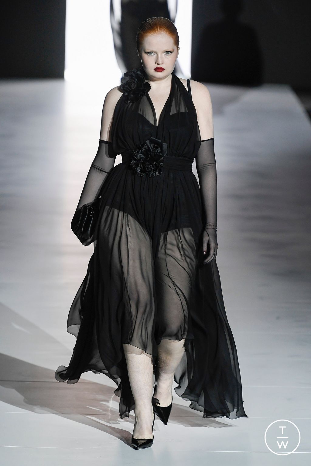 Fashion Week Milan Fall/Winter 2023 look 32 from the Dolce & Gabbana collection womenswear