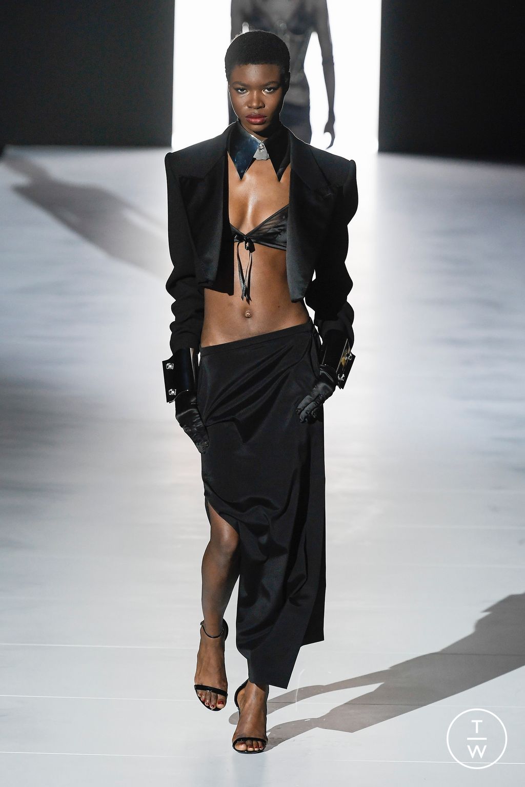 Fashion Week Milan Fall/Winter 2023 look 35 de la collection Dolce & Gabbana womenswear