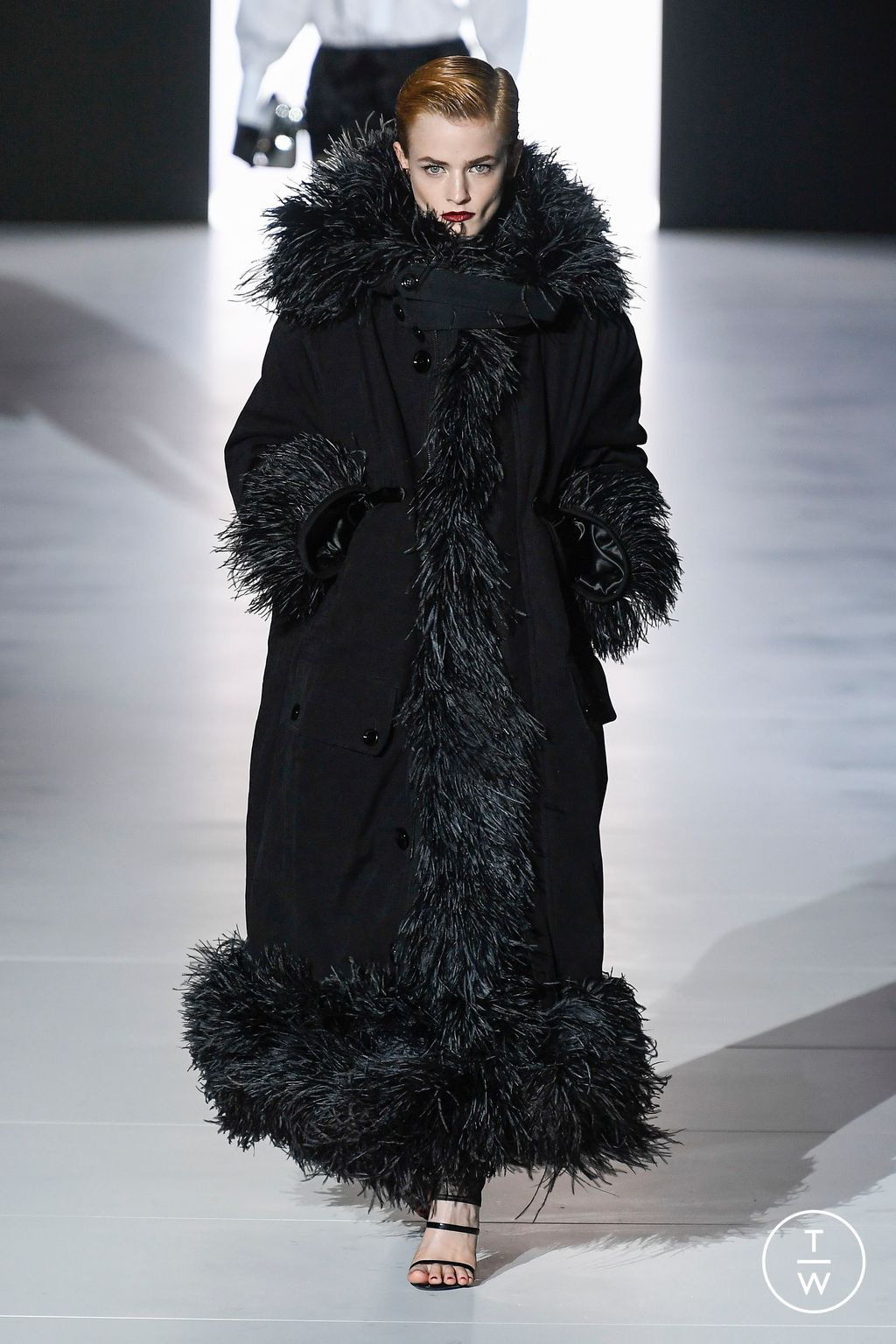 Fashion Week Milan Fall/Winter 2023 look 43 from the Dolce & Gabbana collection womenswear