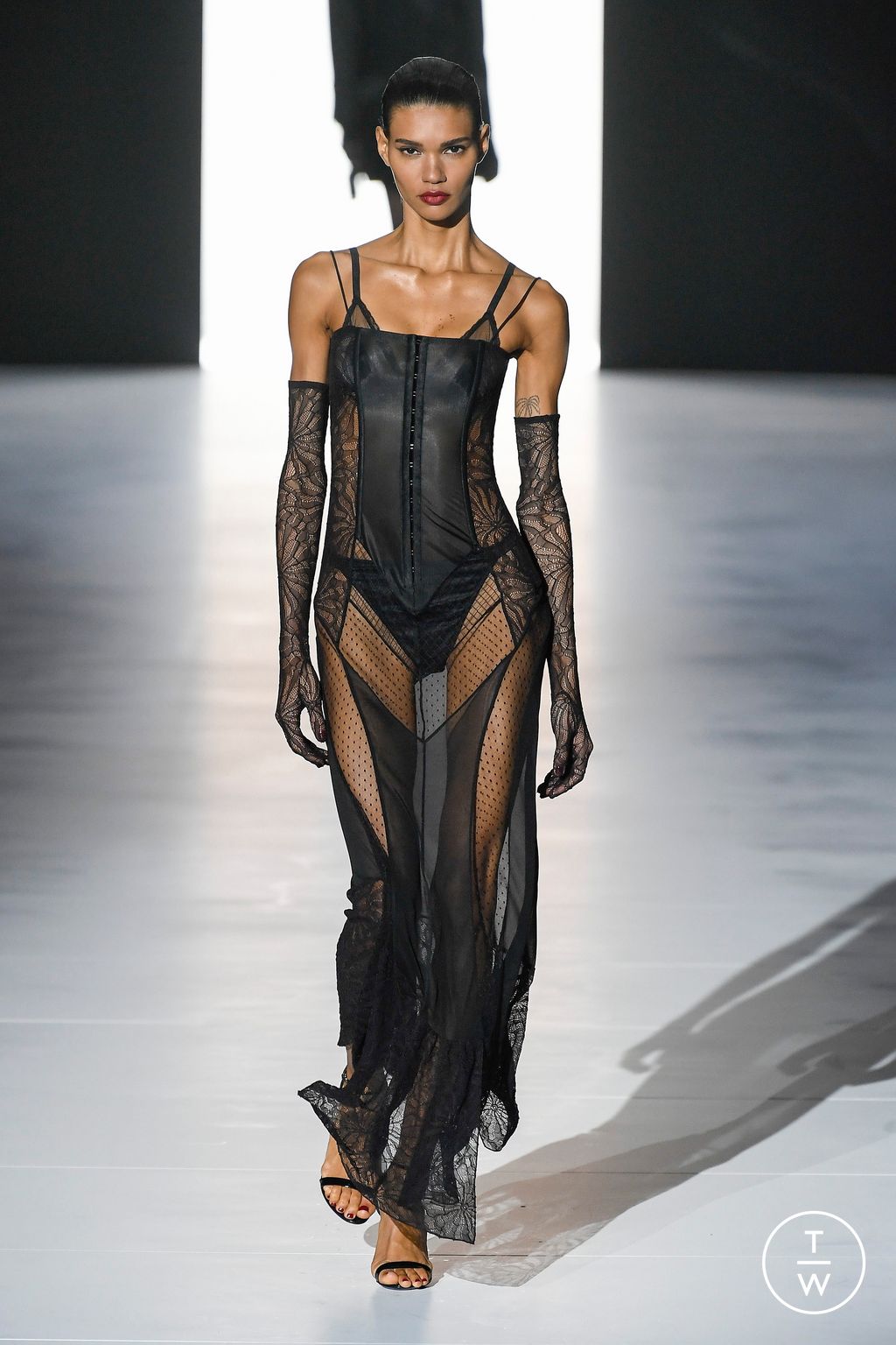 Fashion Week Milan Fall/Winter 2023 look 59 de la collection Dolce & Gabbana womenswear