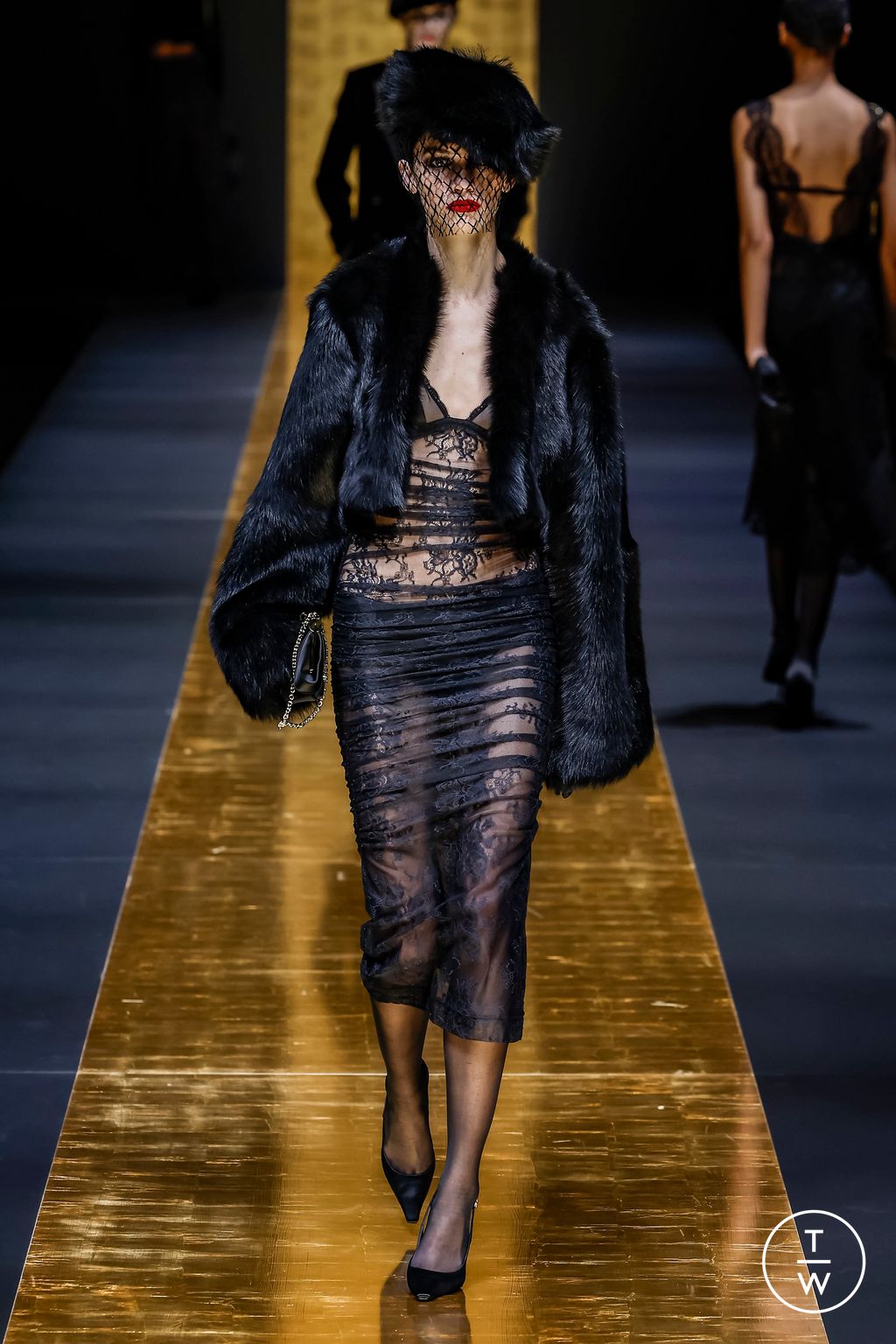 Fashion Week Milan Fall/Winter 2024 look 19 from the Dolce & Gabbana collection 女装