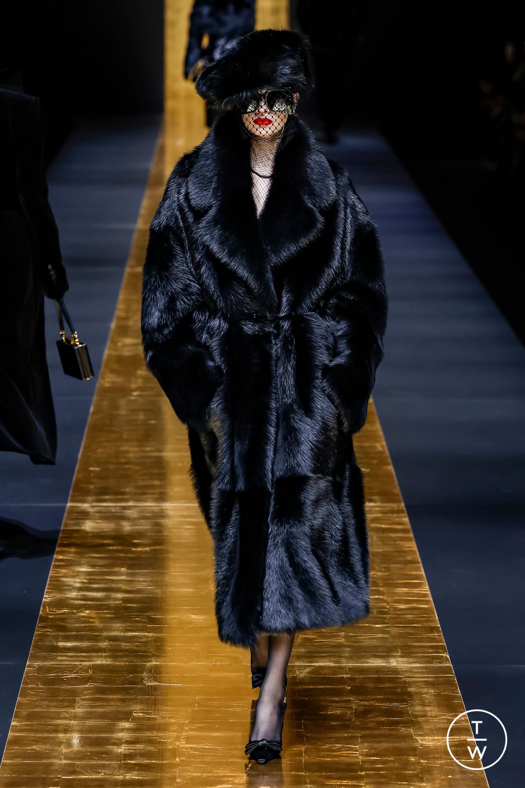 Fashion Week Milan Fall/Winter 2024 look 22 from the Dolce & Gabbana collection womenswear