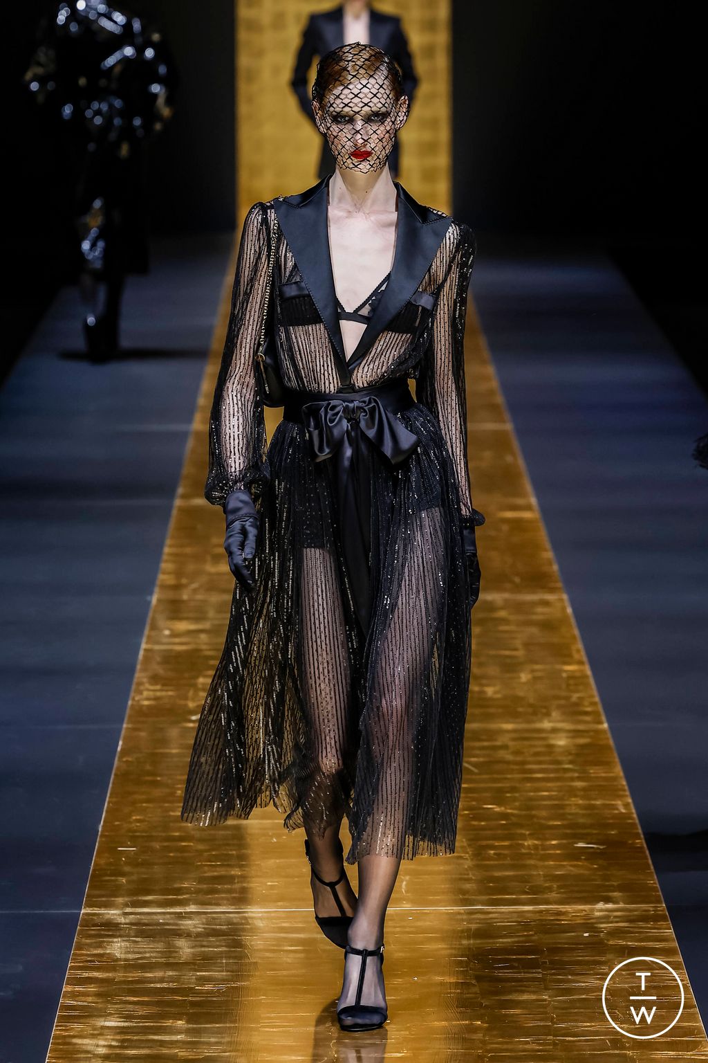Fashion Week Milan Fall/Winter 2024 look 31 from the Dolce & Gabbana collection womenswear