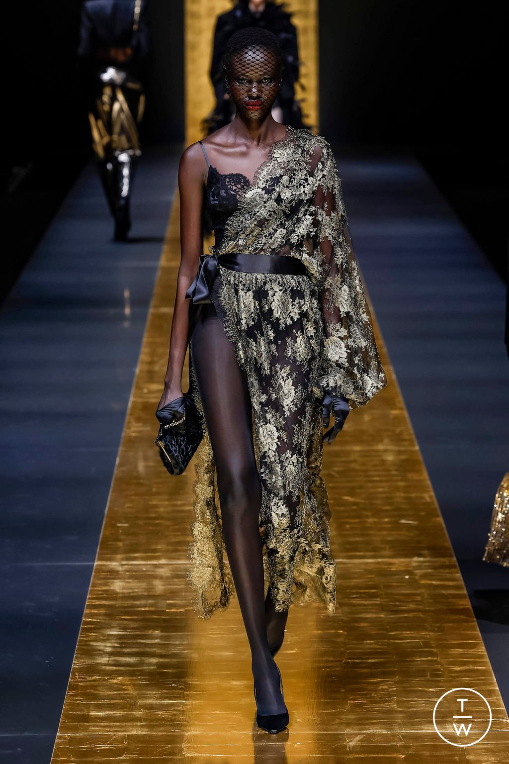 Fashion Week Milan Fall/Winter 2024 look 53 from the Dolce & Gabbana collection 女装
