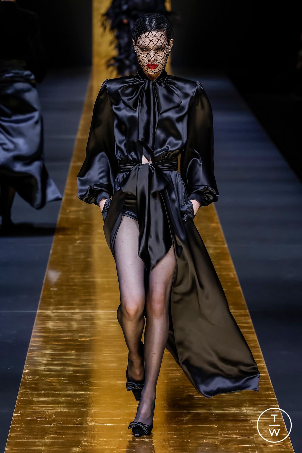 Fashion Week Milan Fall/Winter 2024 look 56 from the Dolce & Gabbana collection womenswear