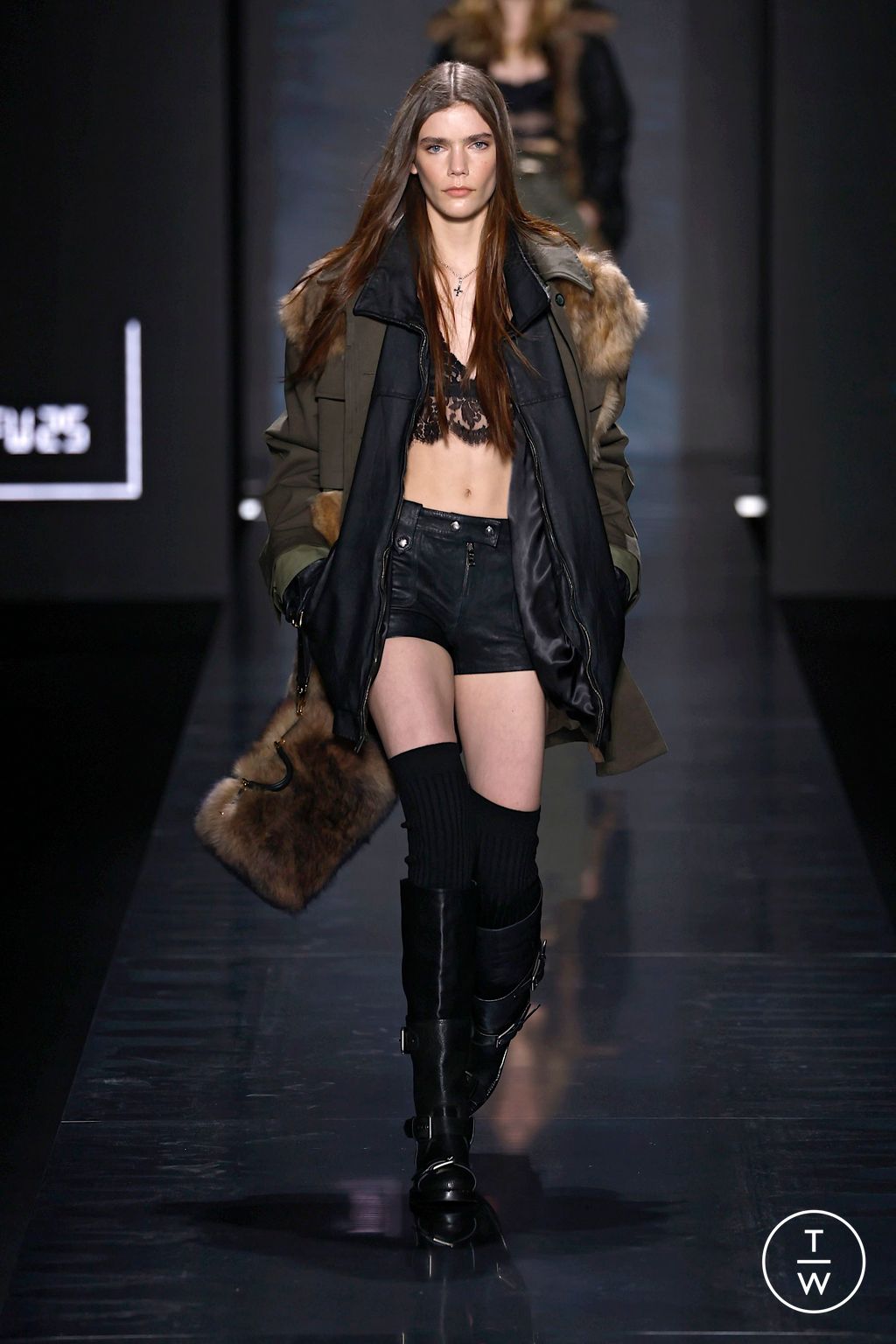 Fashion Week Milan Fall/Winter 2025 look 3 from the Dolce & Gabbana collection womenswear