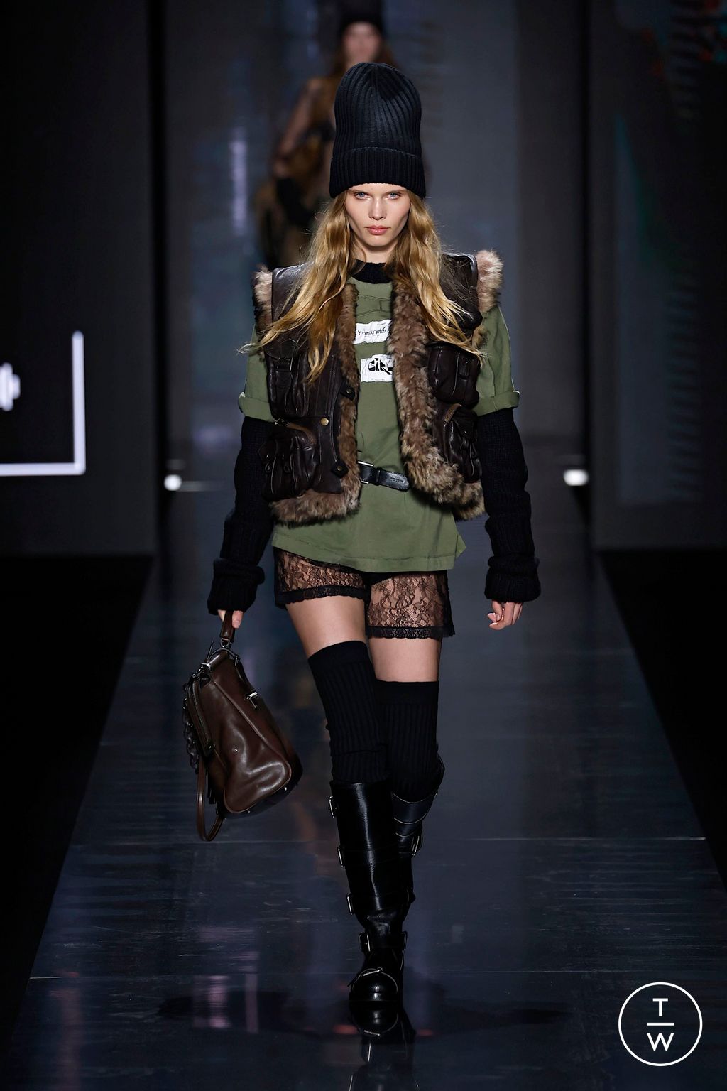 Fashion Week Milan Fall/Winter 2025 look 5 from the Dolce & Gabbana collection womenswear