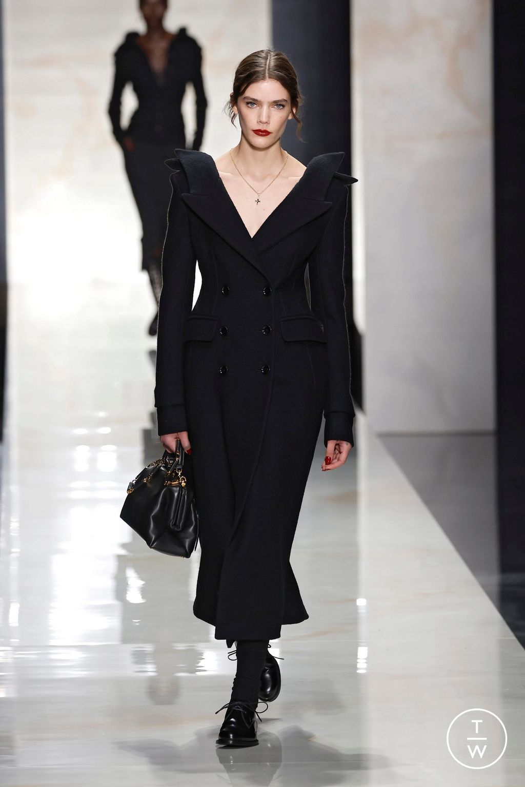 Fashion Week Milan Fall/Winter 2026 look 2 from the Dolce & Gabbana collection womenswear