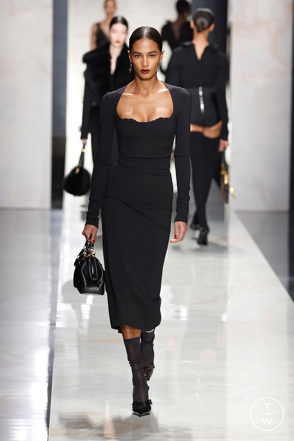 Fashion Week Milan Fall/Winter 2026 look 6 de la collection Dolce & Gabbana womenswear
