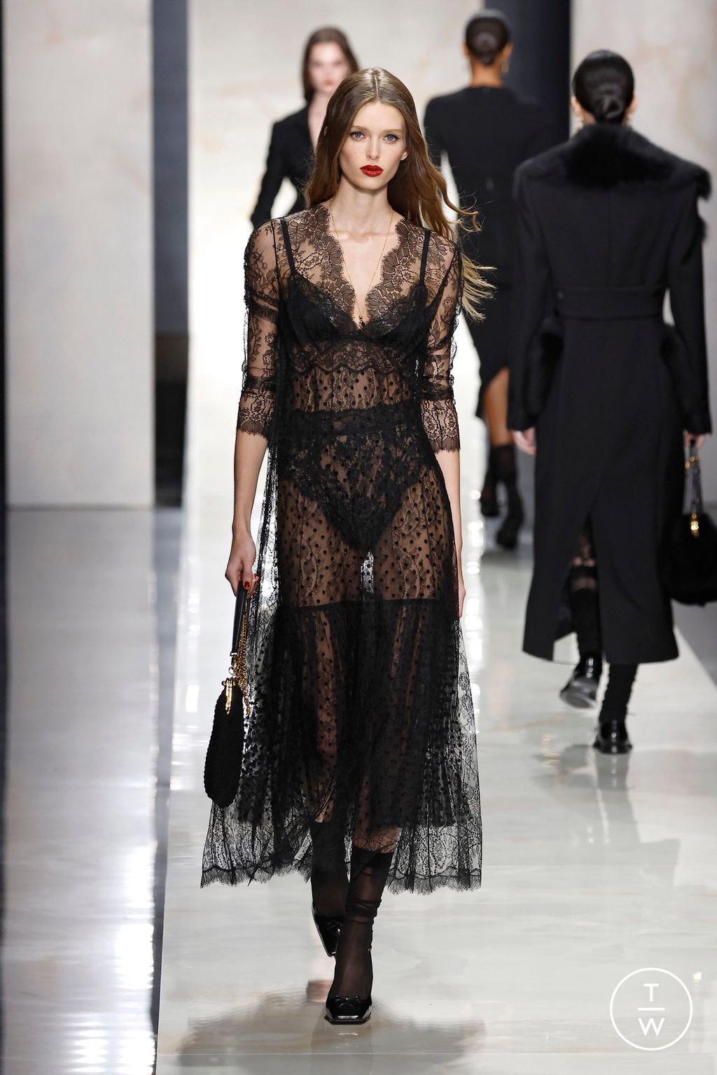 Fashion Week Milan Fall/Winter 2026 look 9 from the Dolce & Gabbana collection womenswear