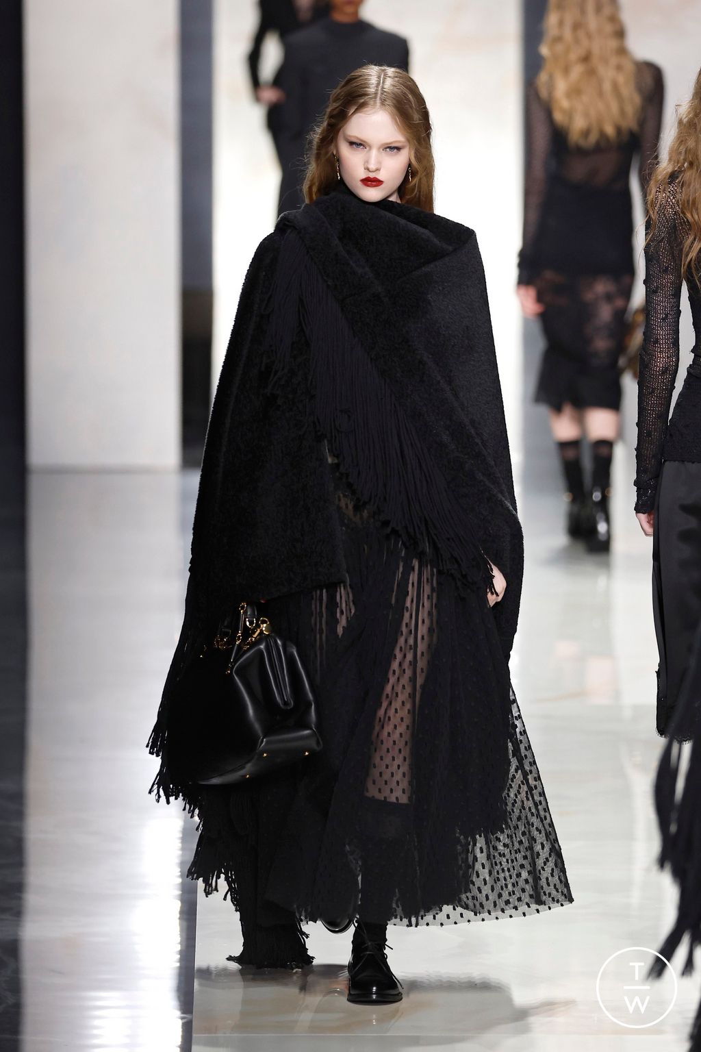 Fashion Week Milan Fall/Winter 2026 look 17 from the Dolce & Gabbana collection womenswear