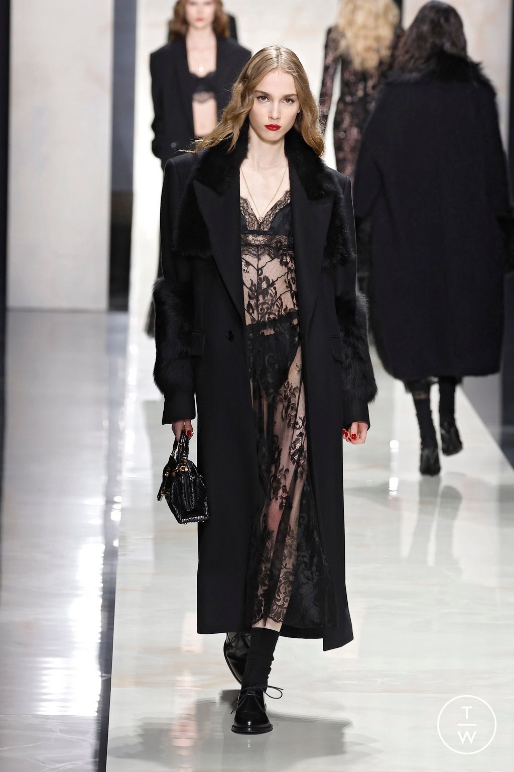 Fashion Week Milan Fall/Winter 2026 look 46 from the Dolce & Gabbana collection womenswear