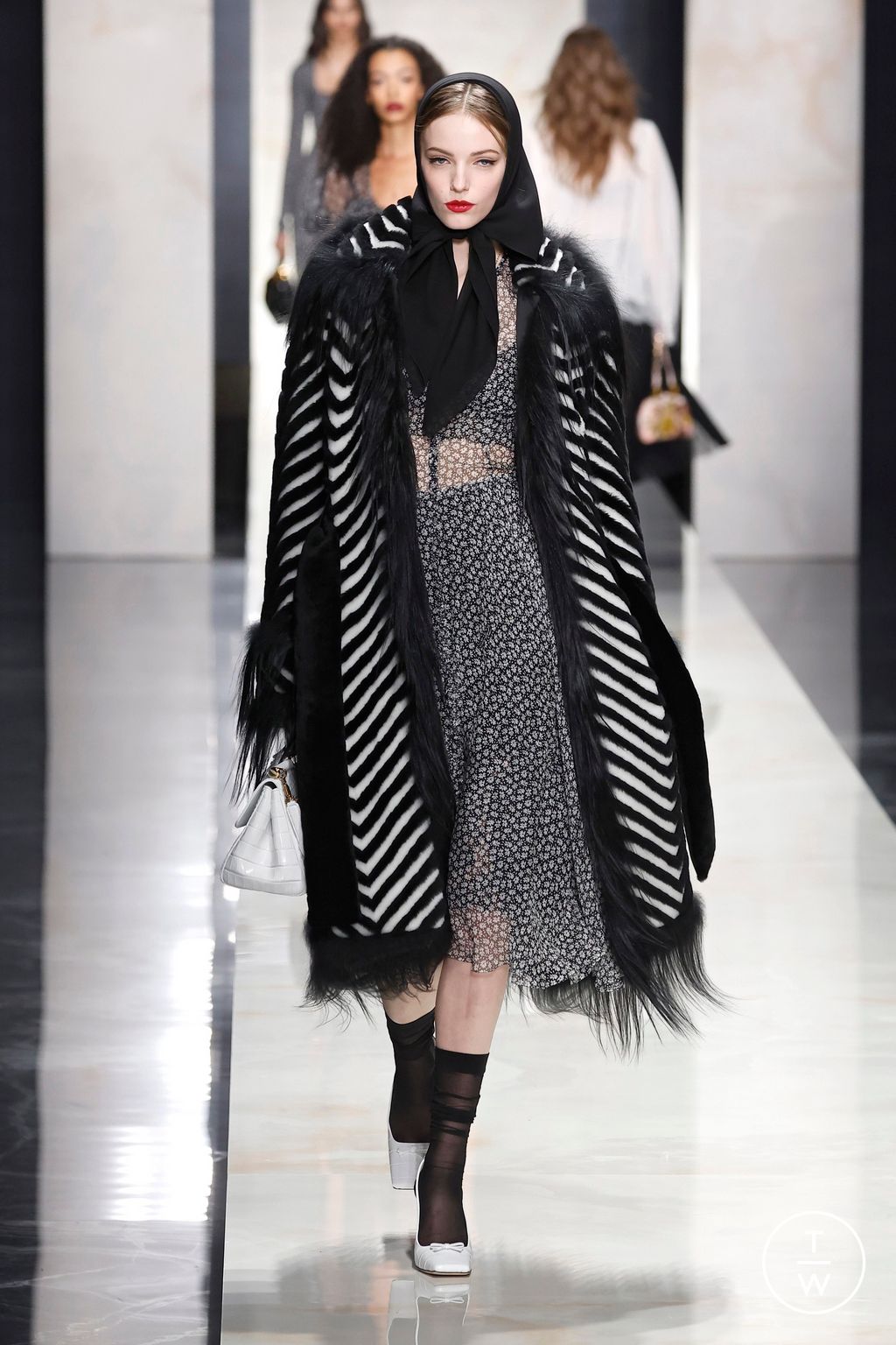 Fashion Week Milan Fall/Winter 2026 look 54 from the Dolce & Gabbana collection womenswear