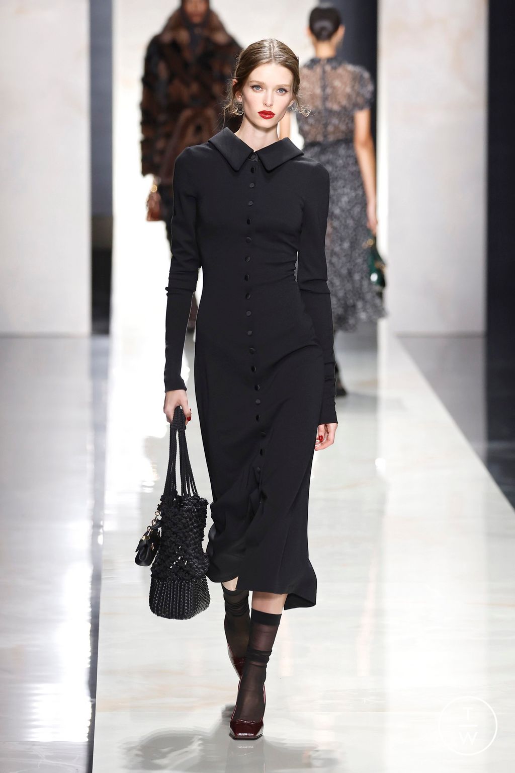 Fashion Week Milan Fall/Winter 2026 look 61 from the Dolce & Gabbana collection womenswear