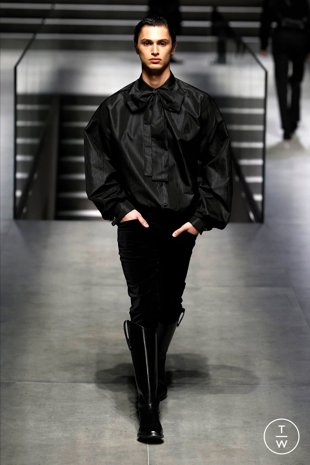 Fashion Week Milan Fall/Winter 2024 look 4 from the Dolce & Gabbana collection 男装