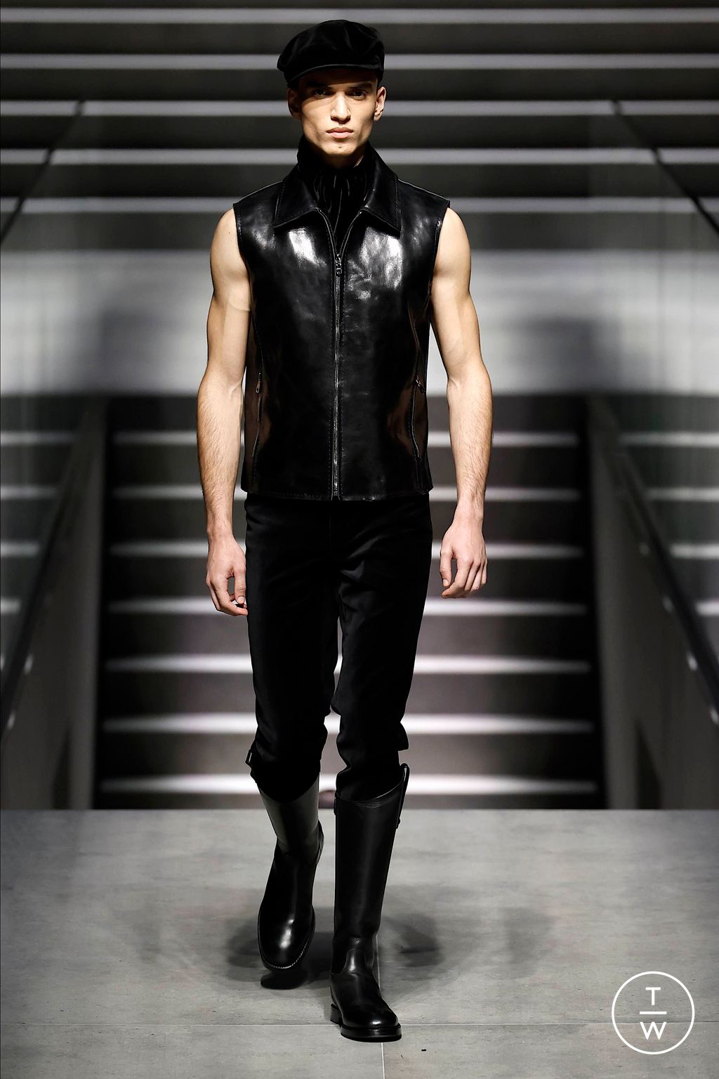 Fashion Week Milan Fall/Winter 2024 look 16 from the Dolce & Gabbana collection 男装