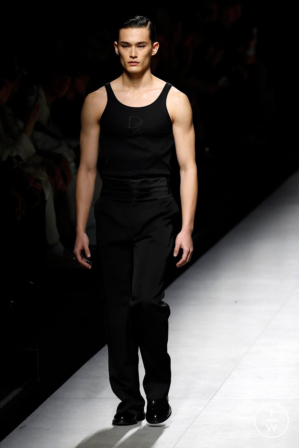 Fashion Week Milan Fall/Winter 2024 look 15 from the Dolce & Gabbana collection 男装