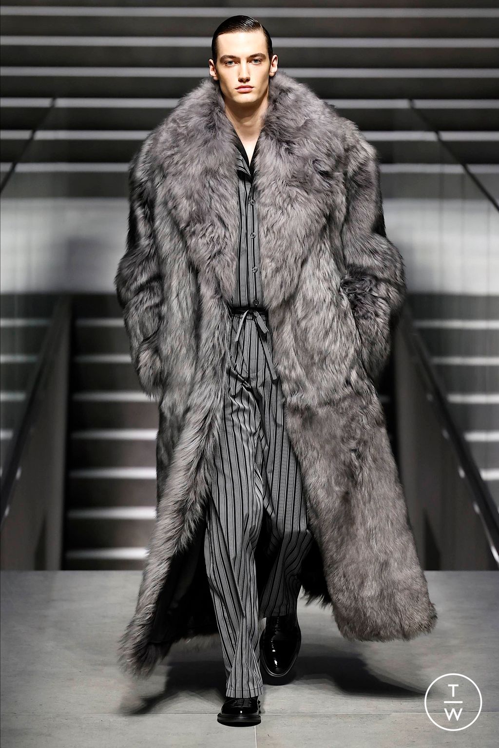 Fashion Week Milan Fall/Winter 2024 look 28 de la collection Dolce & Gabbana menswear