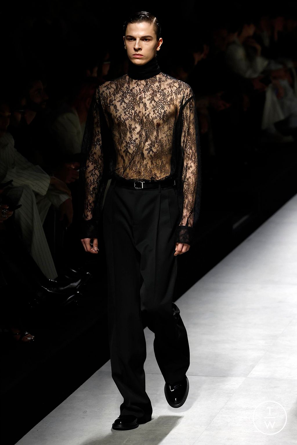 Fashion Week Milan Fall/Winter 2024 look 47 from the Dolce & Gabbana collection 男装