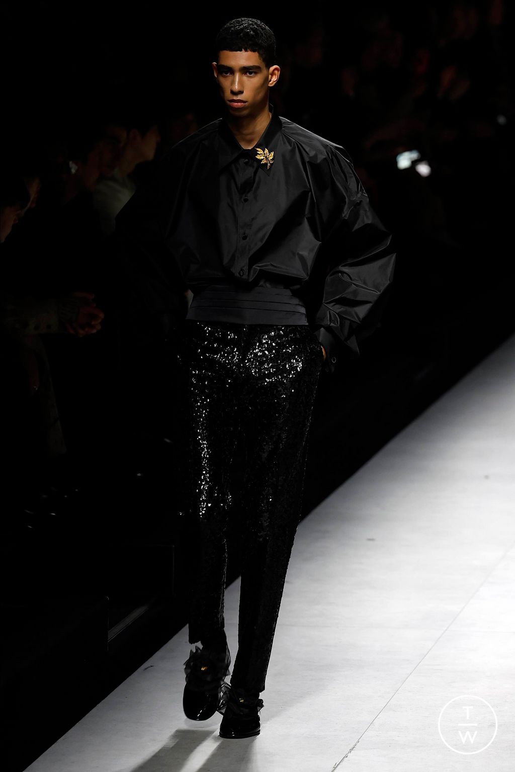 Fashion Week Milan Fall/Winter 2024 look 53 from the Dolce & Gabbana collection 男装