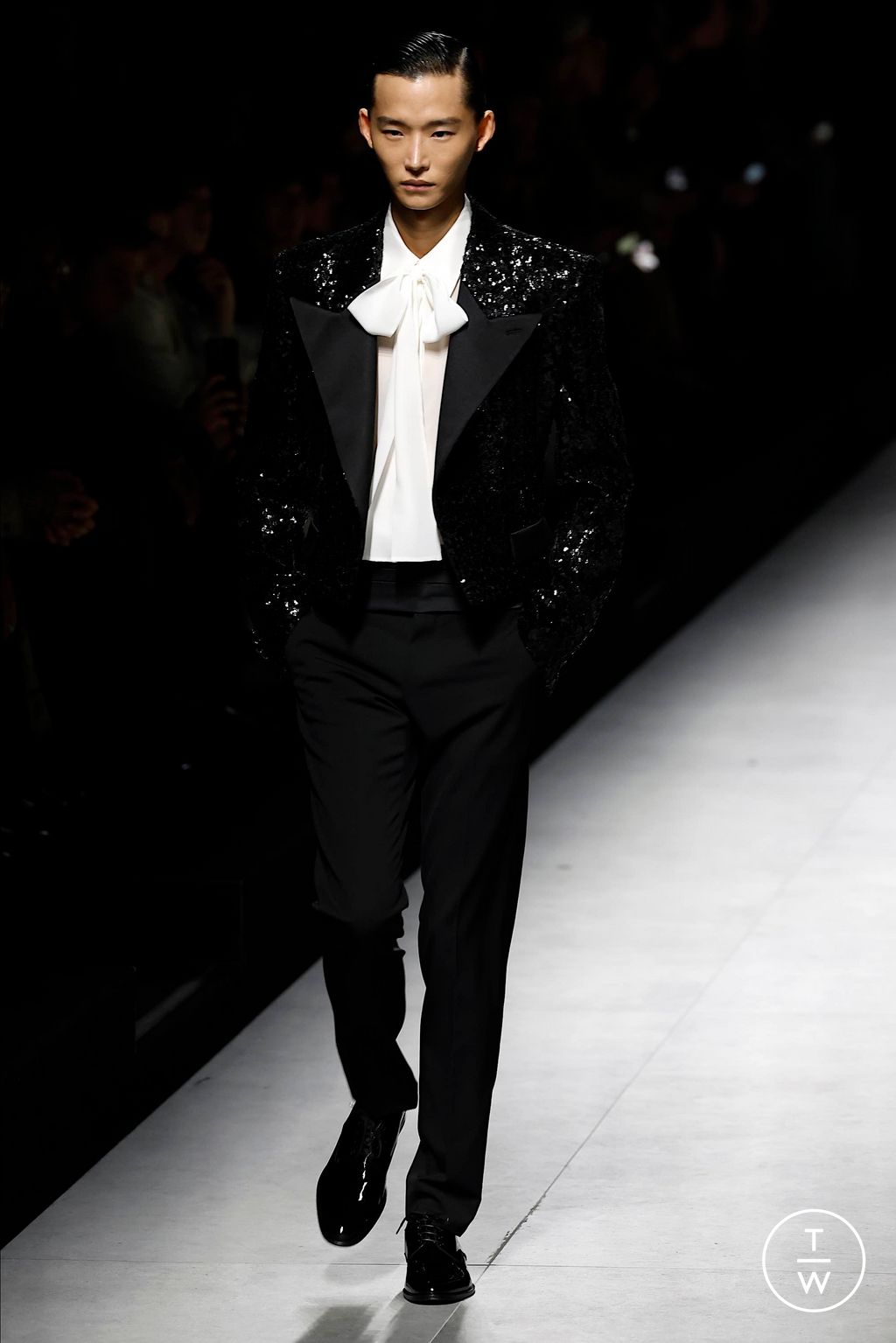 Fashion Week Milan Fall/Winter 2024 look 55 from the Dolce & Gabbana collection 男装