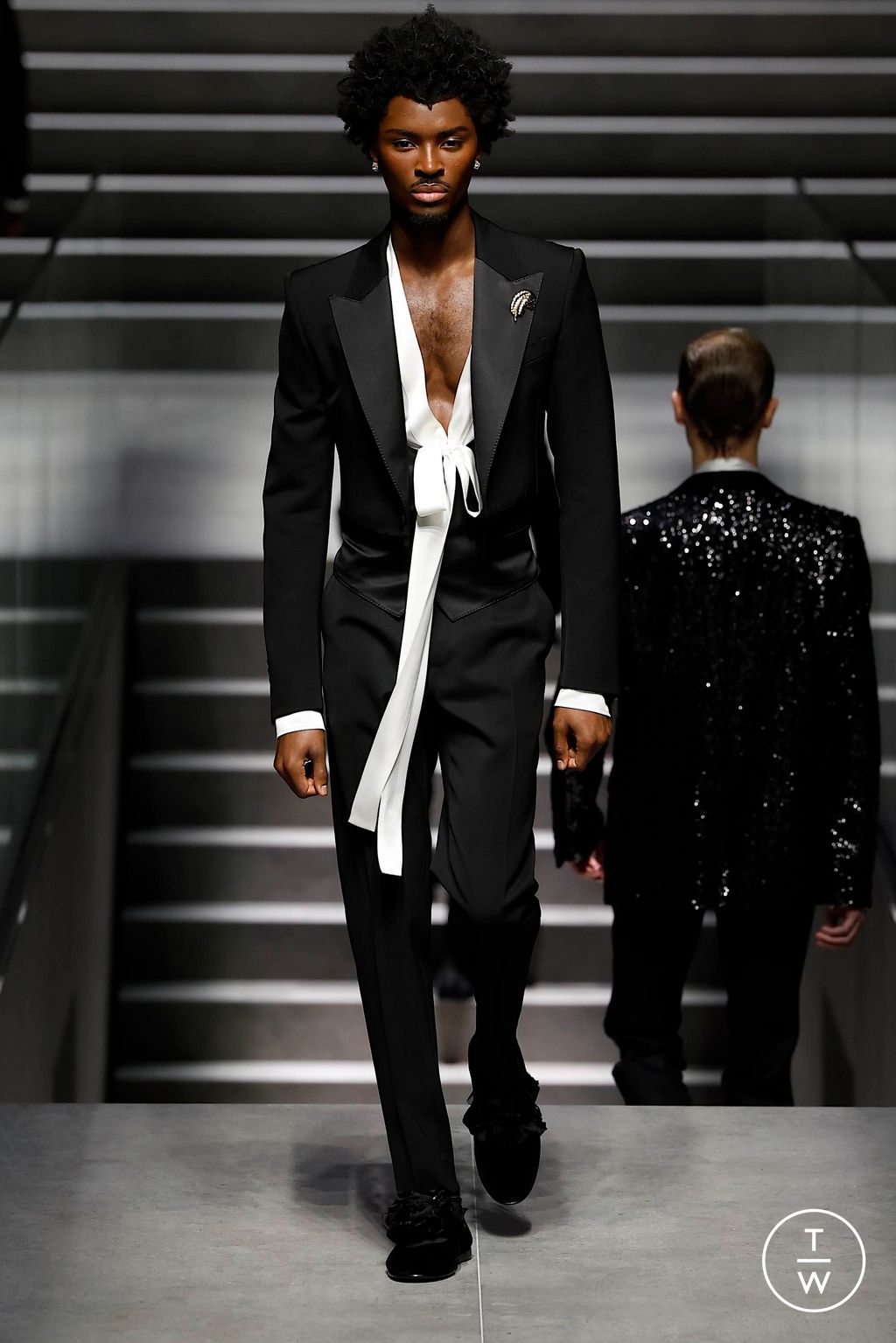 Fashion Week Milan Fall/Winter 2024 look 60 from the Dolce & Gabbana collection 男装