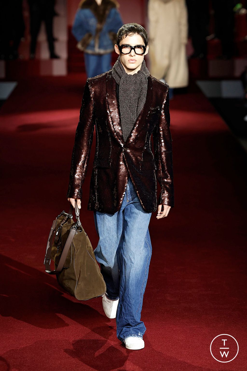 Fashion Week Milan Fall/Winter 2025 look 8 from the Dolce & Gabbana collection menswear