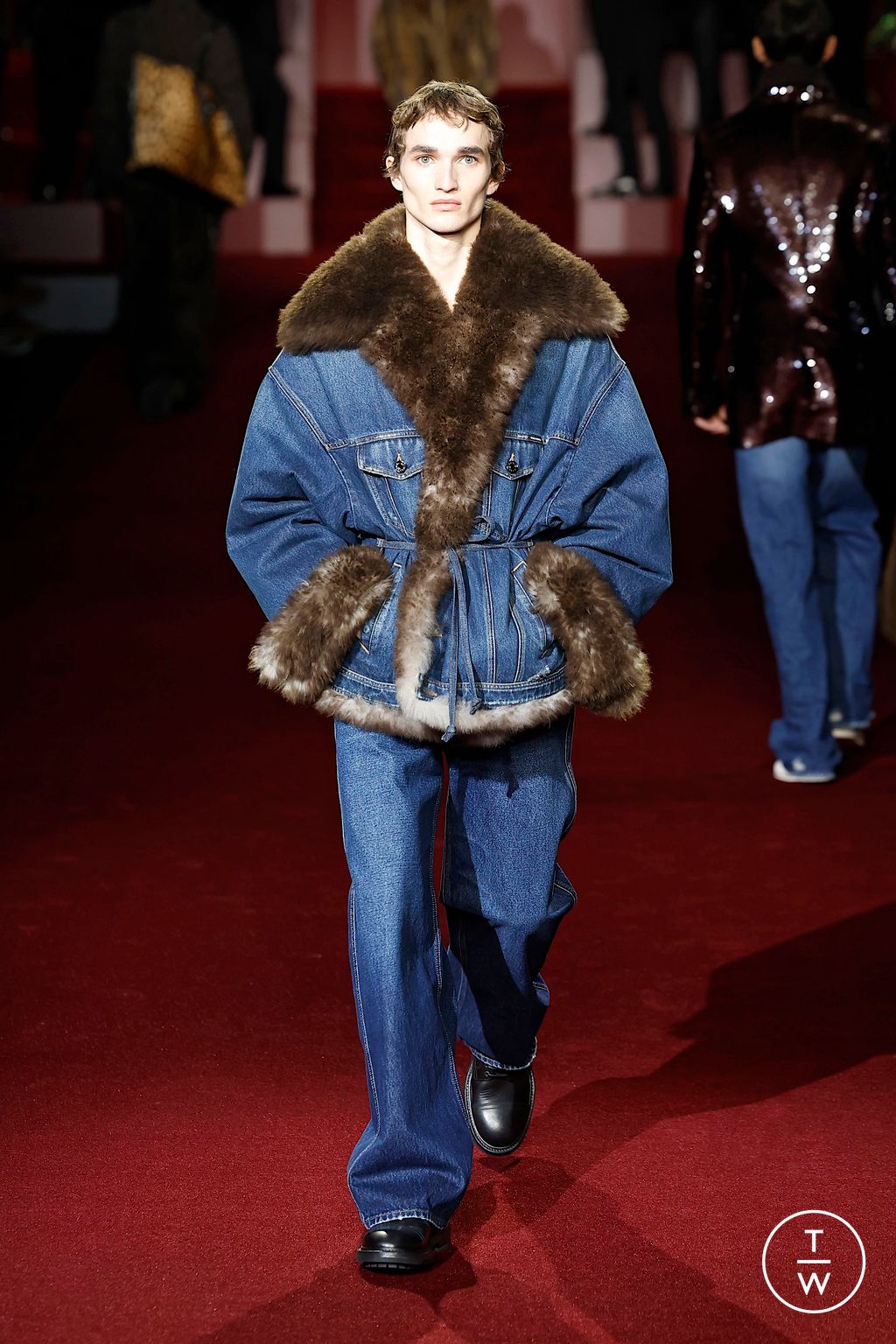 Fashion Week Milan Fall/Winter 2025 look 9 from the Dolce & Gabbana collection menswear