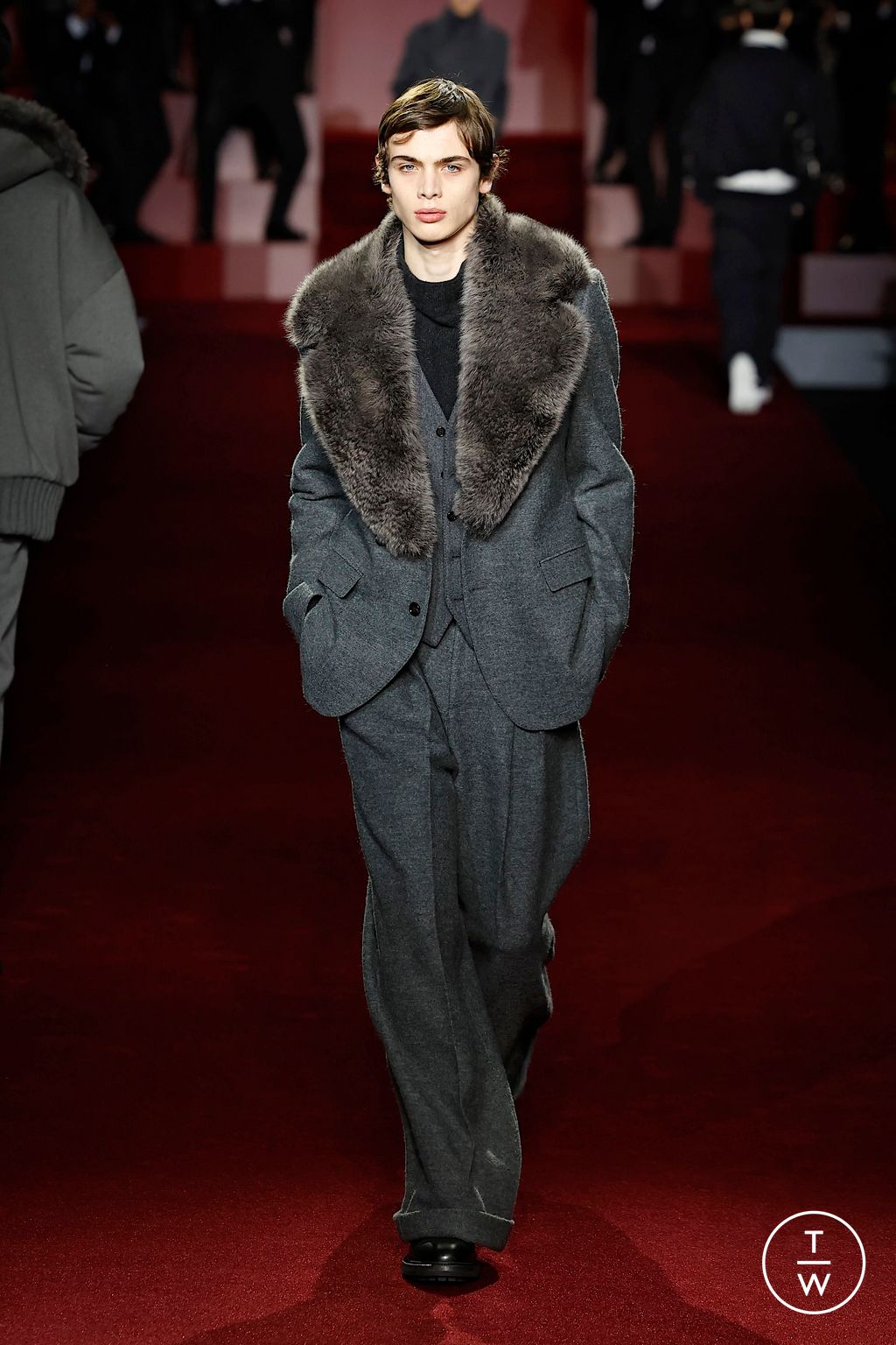 Fashion Week Milan Fall/Winter 2025 look 22 from the Dolce & Gabbana collection menswear