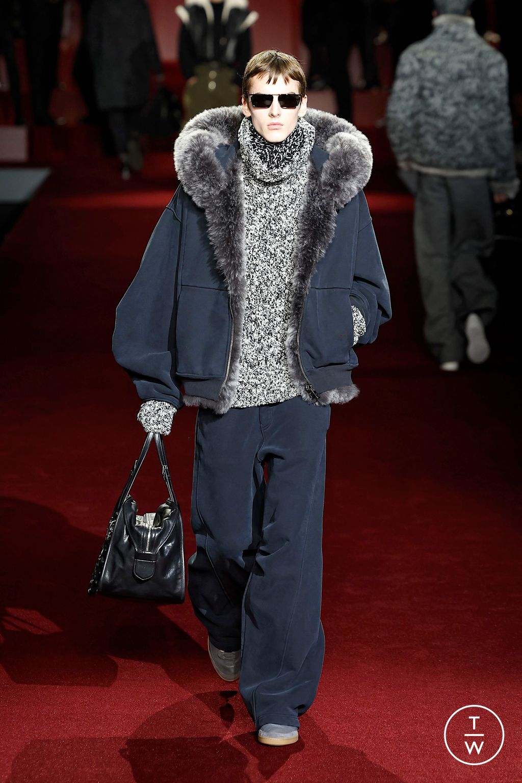 Fashion Week Milan Fall/Winter 2025 look 27 from the Dolce & Gabbana collection menswear