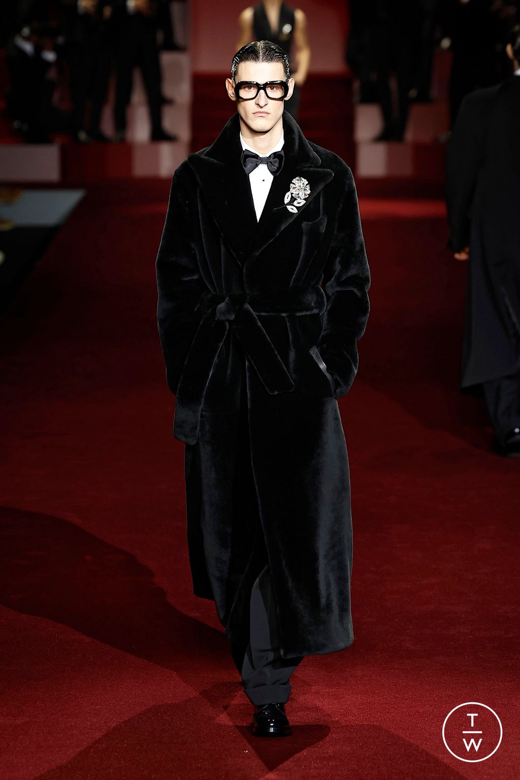 Fashion Week Milan Fall/Winter 2025 look 52 from the Dolce & Gabbana collection menswear