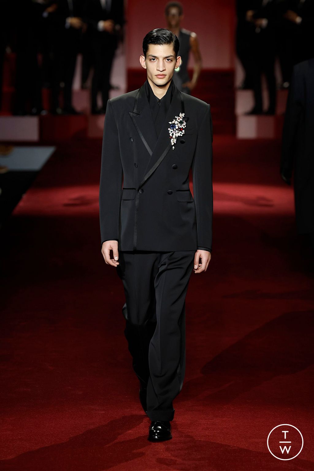Fashion Week Milan Fall/Winter 2025 look 55 from the Dolce & Gabbana collection menswear