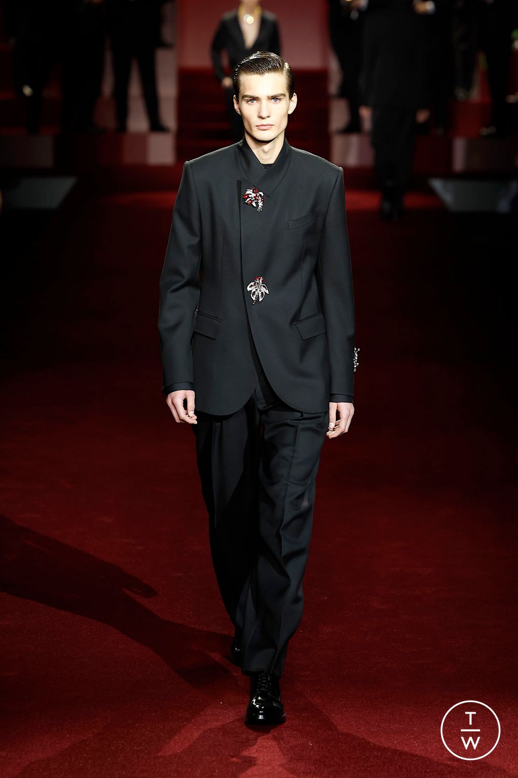 Fashion Week Milan Fall/Winter 2025 look 57 from the Dolce & Gabbana collection menswear