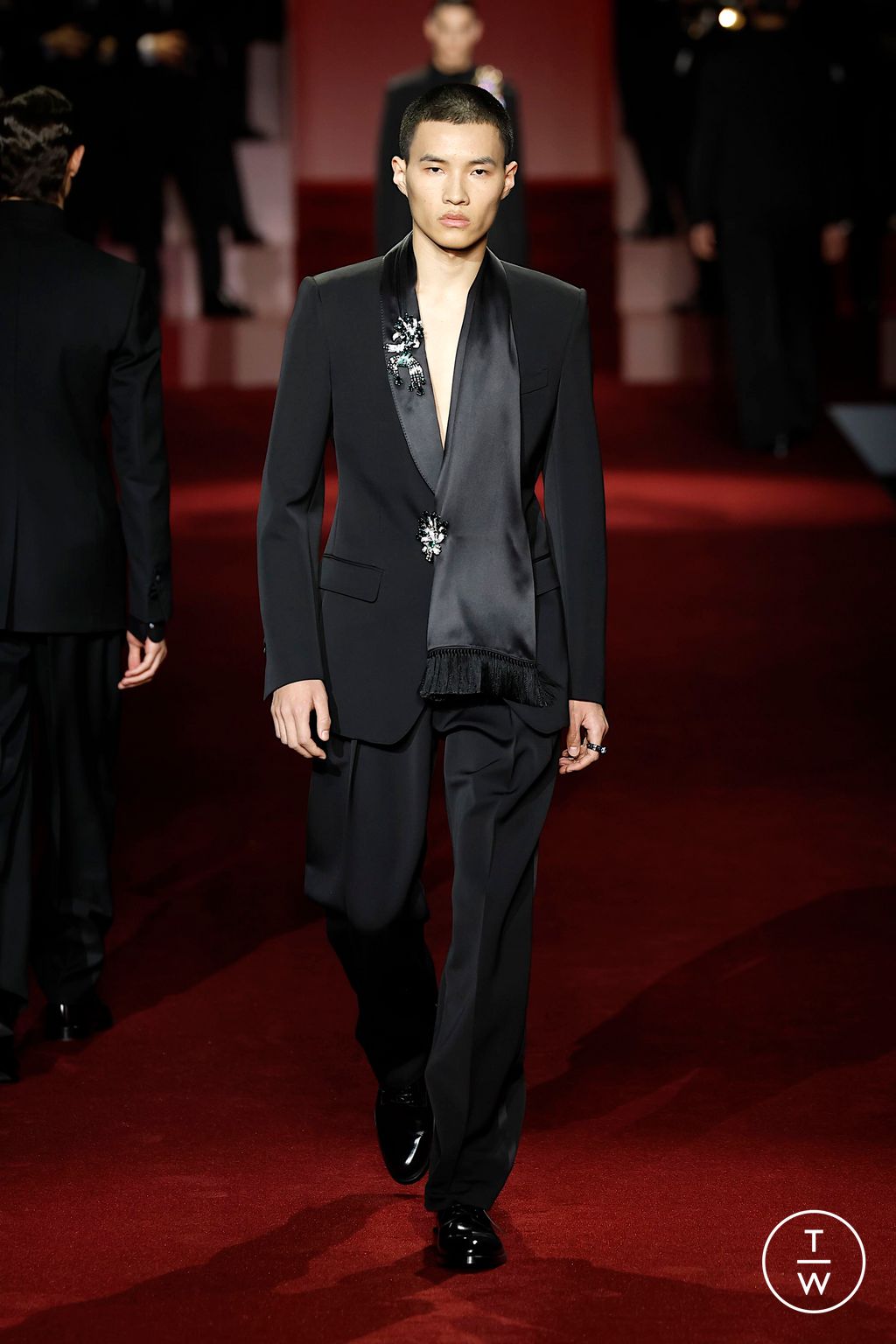 Fashion Week Milan Fall/Winter 2025 look 63 from the Dolce & Gabbana collection menswear