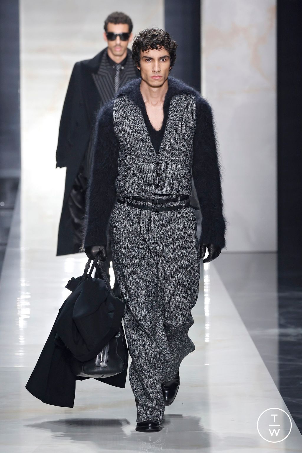 Fashion Week Milan Fall/Winter 2026 look 6 from the Dolce & Gabbana collection menswear