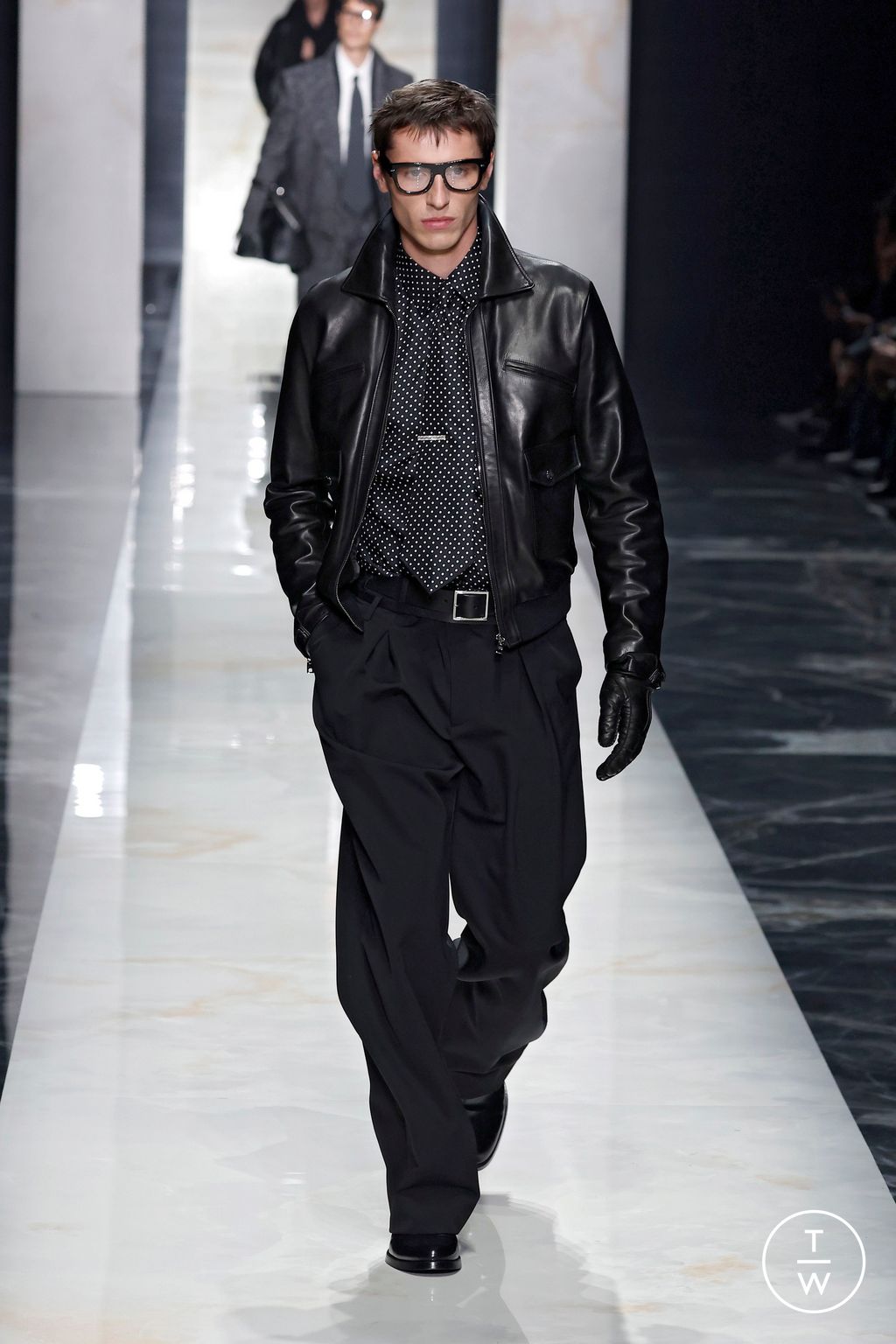 Fashion Week Milan Fall/Winter 2026 look 15 from the Dolce & Gabbana collection menswear