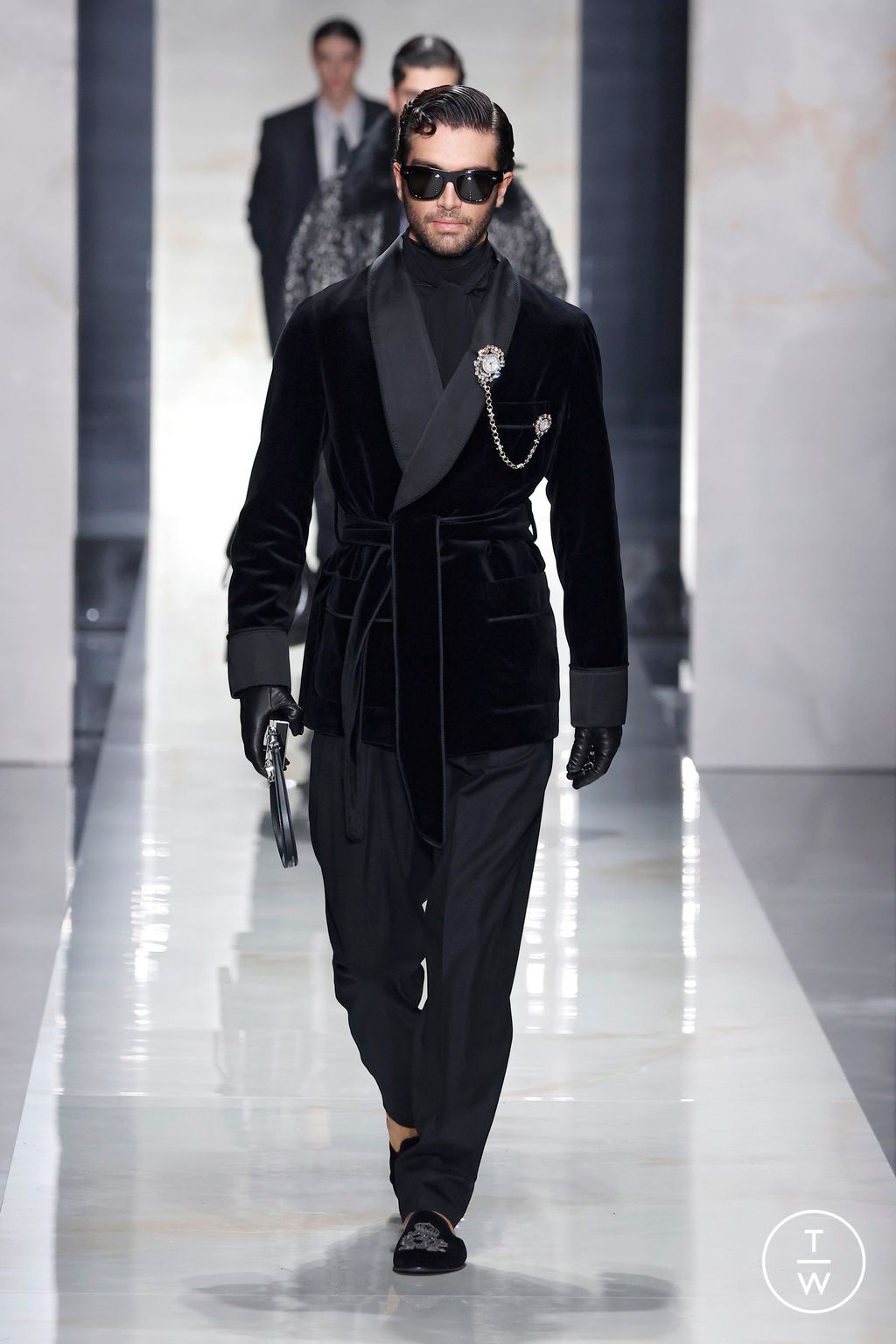 Fashion Week Milan Fall/Winter 2026 look 21 from the Dolce & Gabbana collection menswear