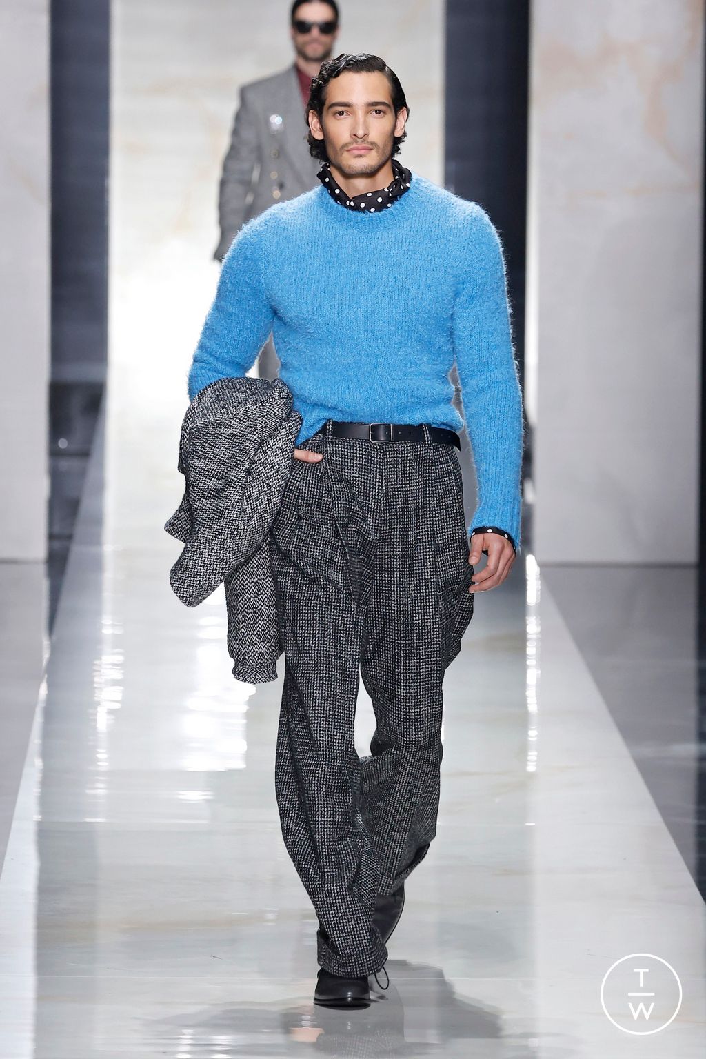 Fashion Week Milan Fall/Winter 2026 look 28 from the Dolce & Gabbana collection menswear