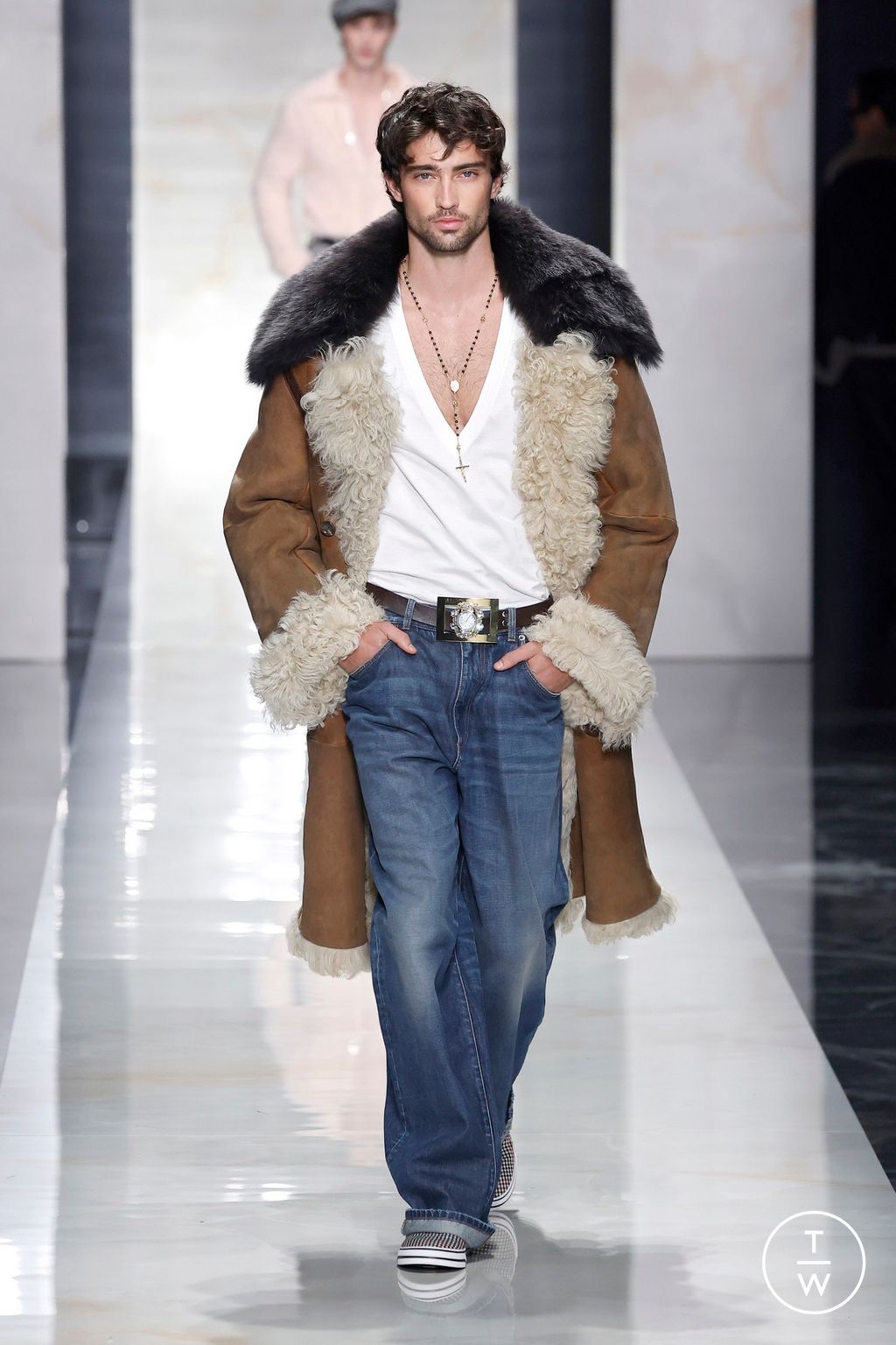 Fashion Week Milan Fall/Winter 2026 look 47 from the Dolce & Gabbana collection menswear