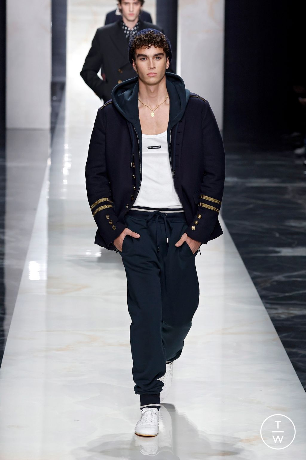 Fashion Week Milan Fall/Winter 2026 look 85 from the Dolce & Gabbana collection menswear